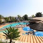Camelia 68 At Sao Rafael - البوفيرا